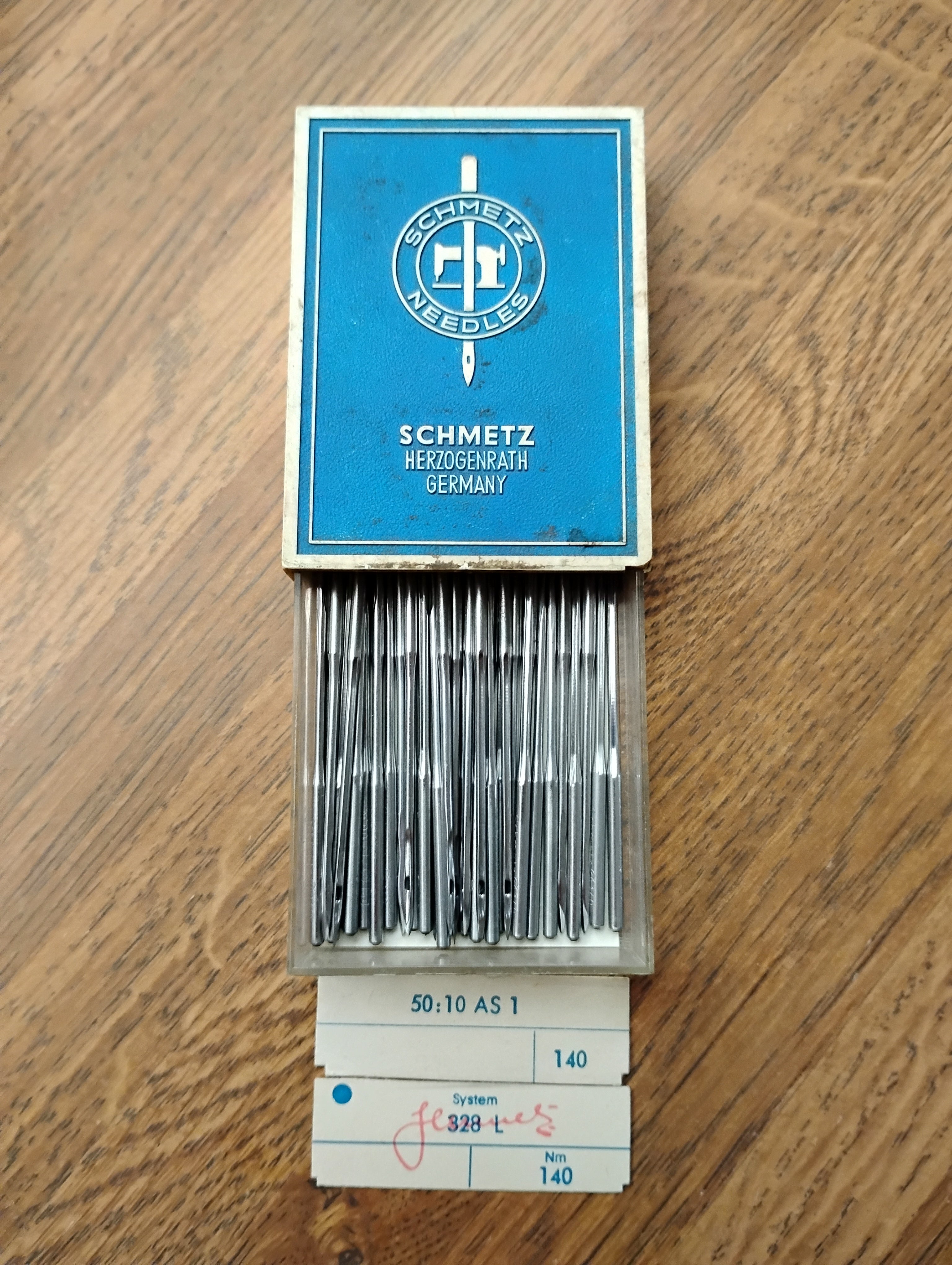 Canu 50:10 Schmetz size 140/22 needles