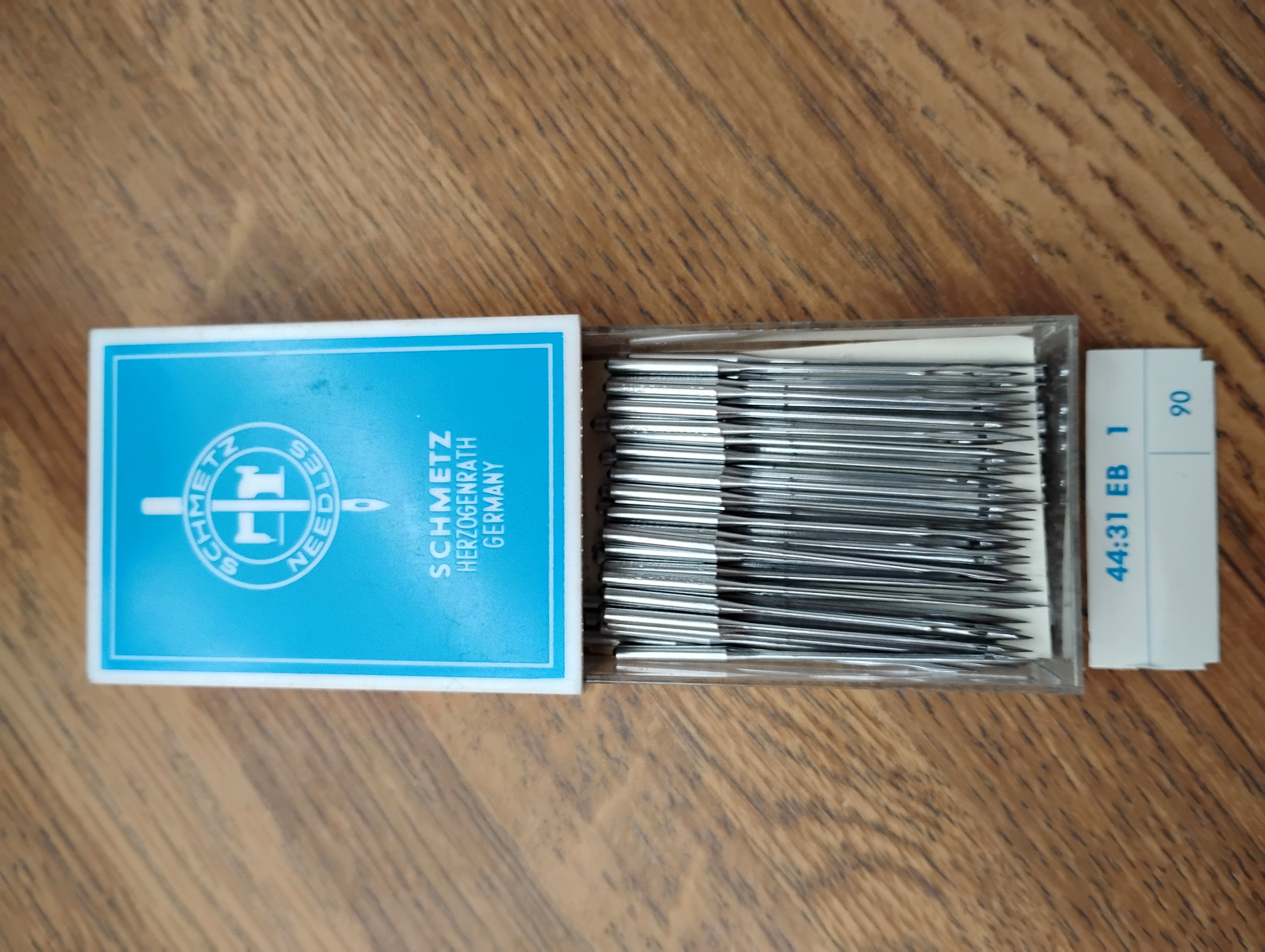 Canu 03:36eb1 Schmetz needles size 90/14